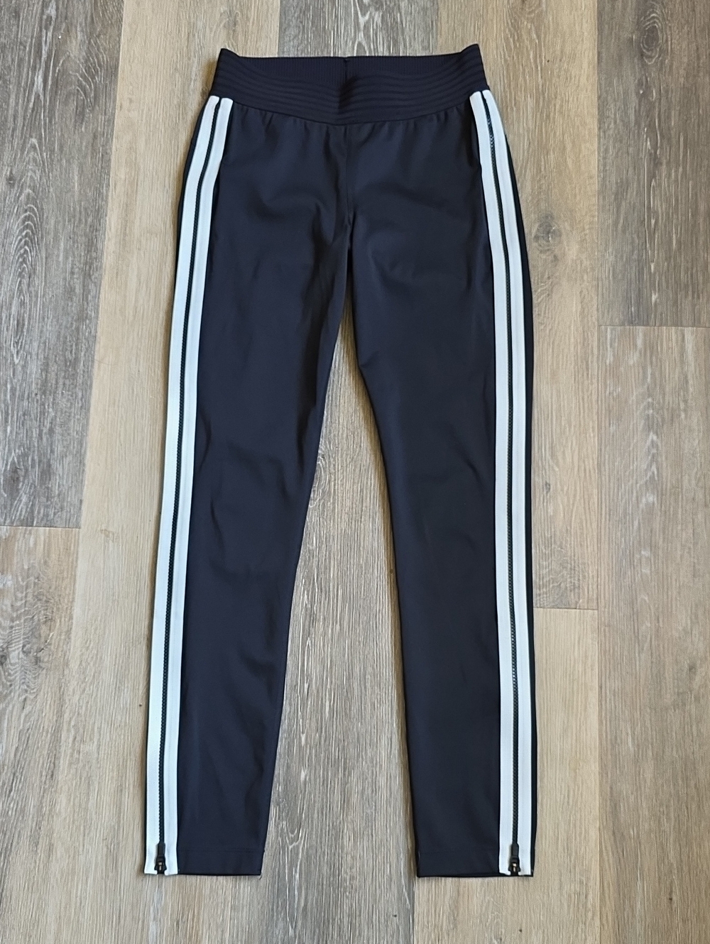 DEREK LAM 10C ATHLETA Black Athletic Leggings with White Side Stripes